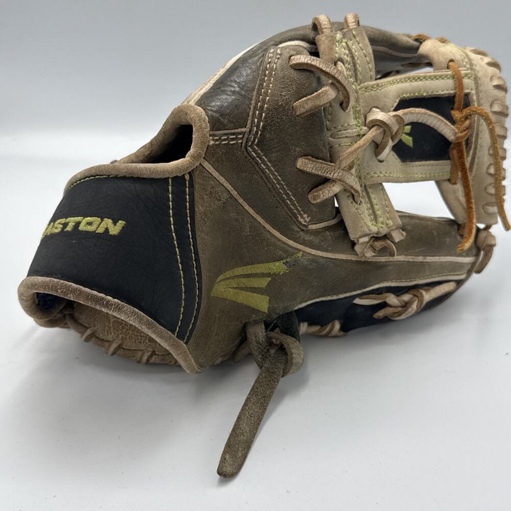 Nice Easton MAKO PRO SERIES HyperLite EMK1150 TQ 11.5 RHT Baseball Infield Glove
